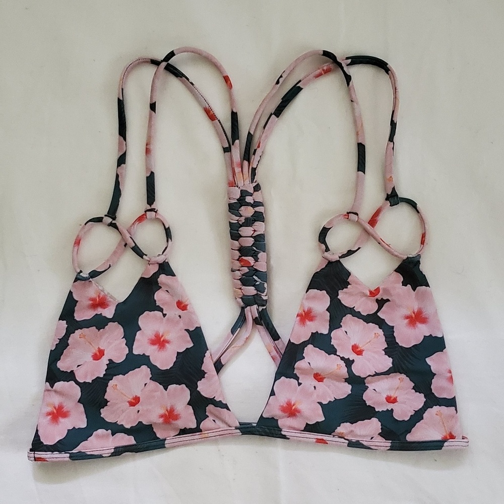 Acacia Swimwear Thailand Top in Mahalo print